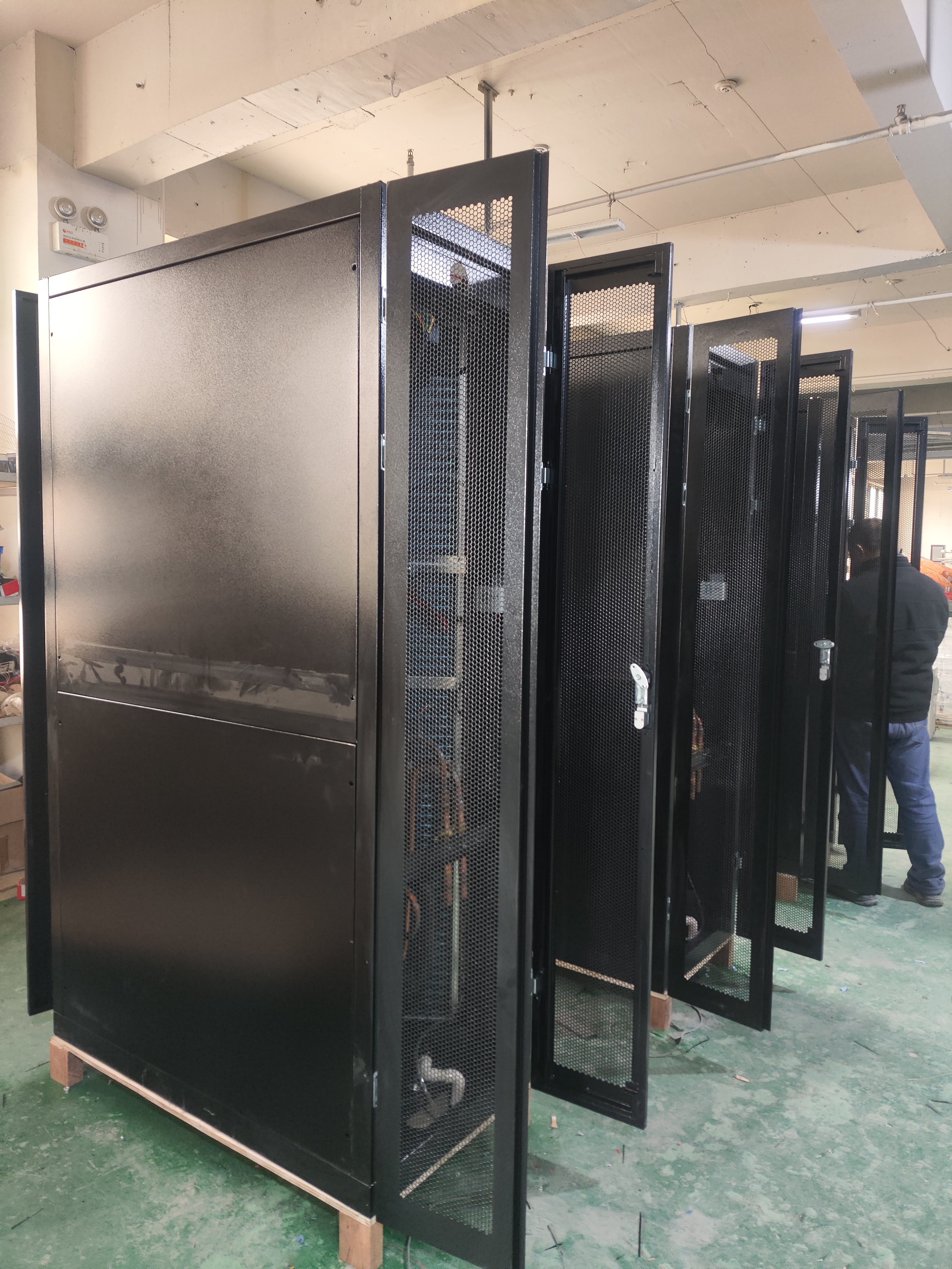 Air Inrow In-Row Air Cooled Precision AC Unit L Series L40 380V 3Ph Data Center ...