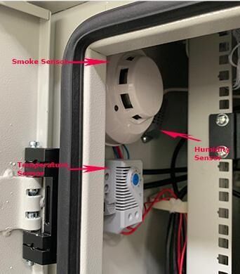 Anti-theft Three Point Lock Outdoor Telecom Cabinet Enclosure 30U  40U Custom Made for Network Equipment